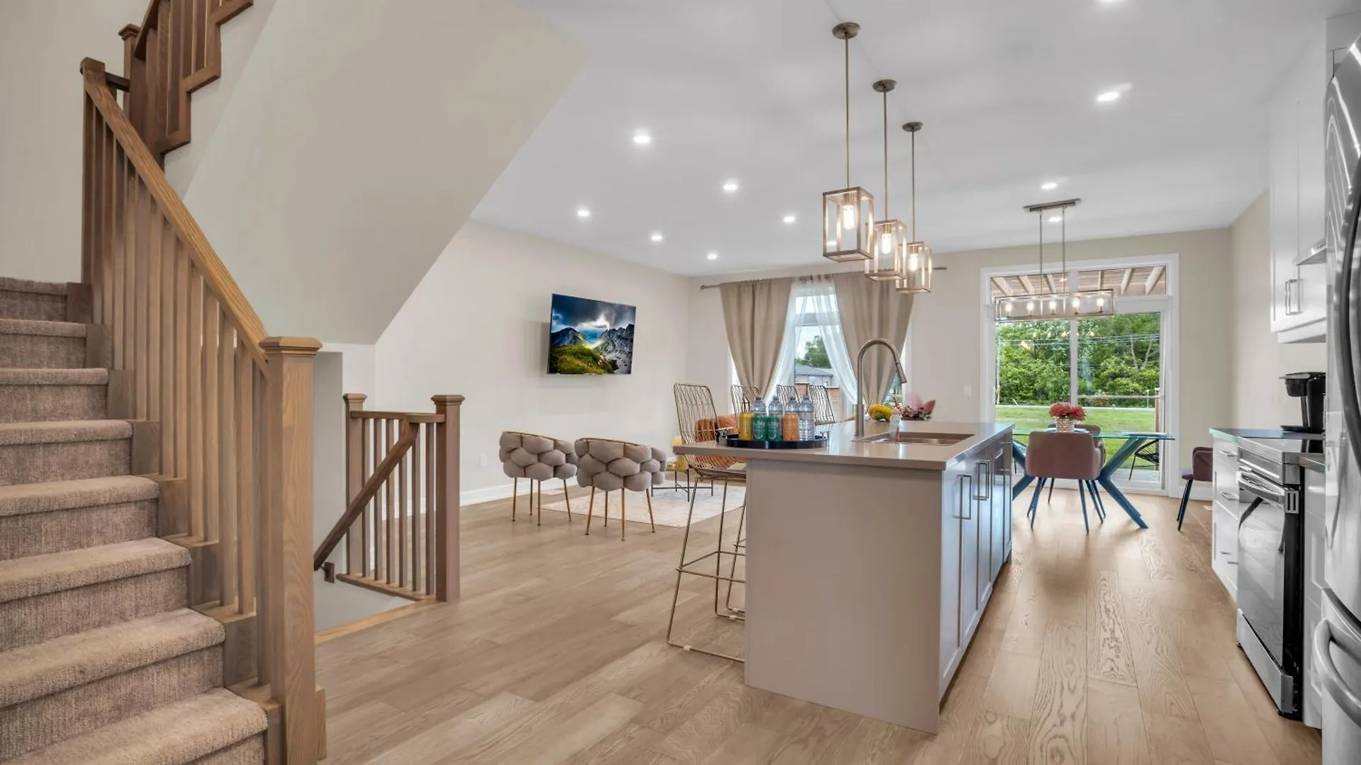 דירות Luxury Niagara 3 Bdr Townhouse /Garage